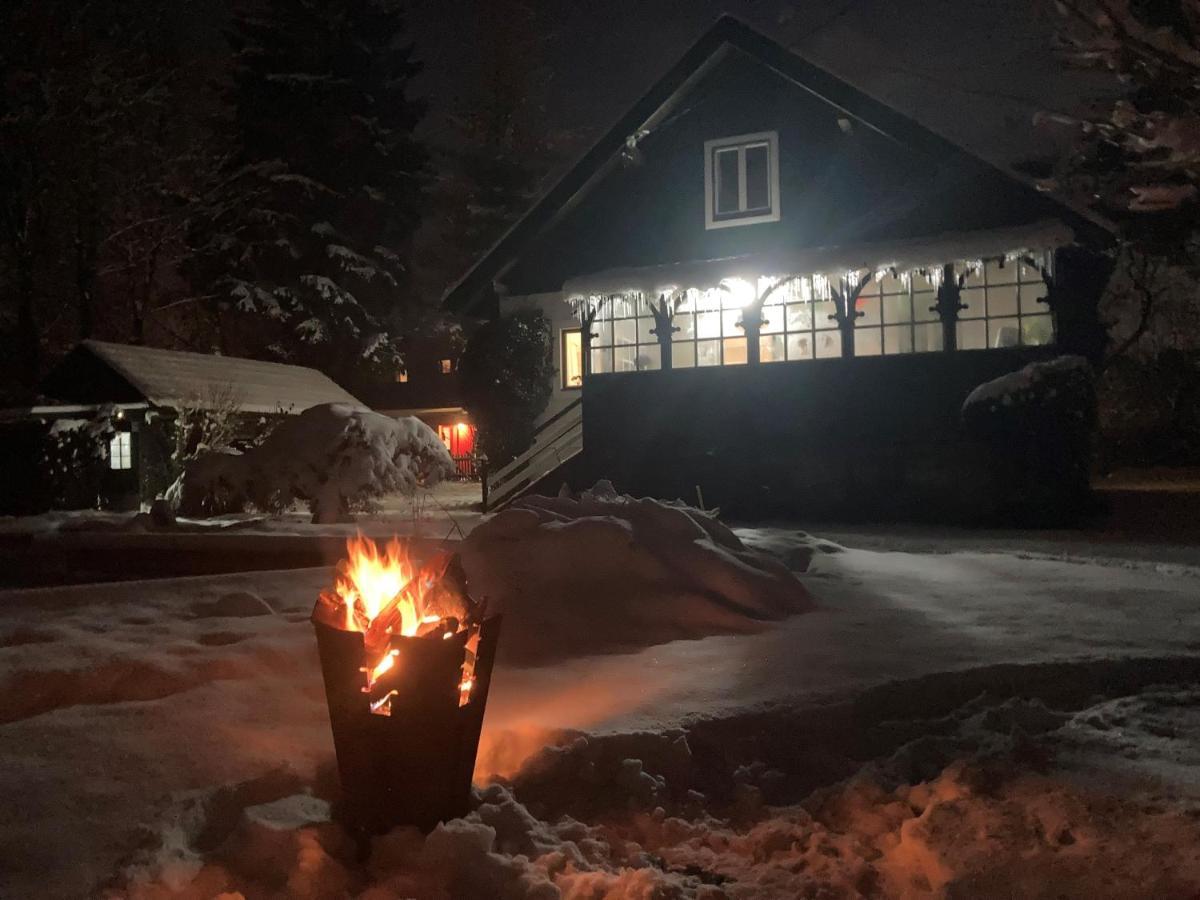 Haus Mit Sauna Und Privatem Badeteich In Anif Bei Salzburg Exterior foto